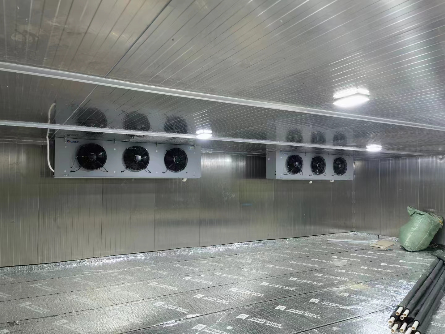 冷庫如何正確使用與保養(yǎng)？冷庫保養(yǎng)有哪些注意事項(xiàng)