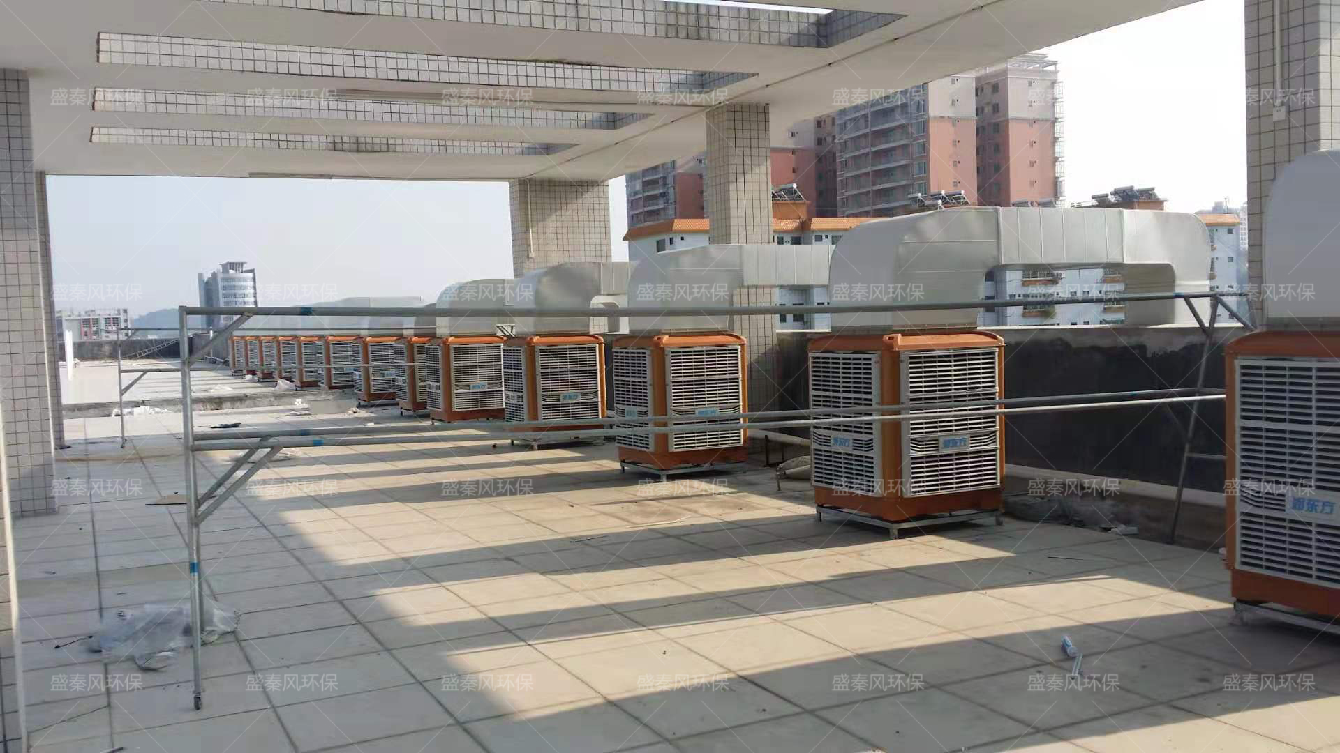 塑膠廠通風(fēng)降溫工程