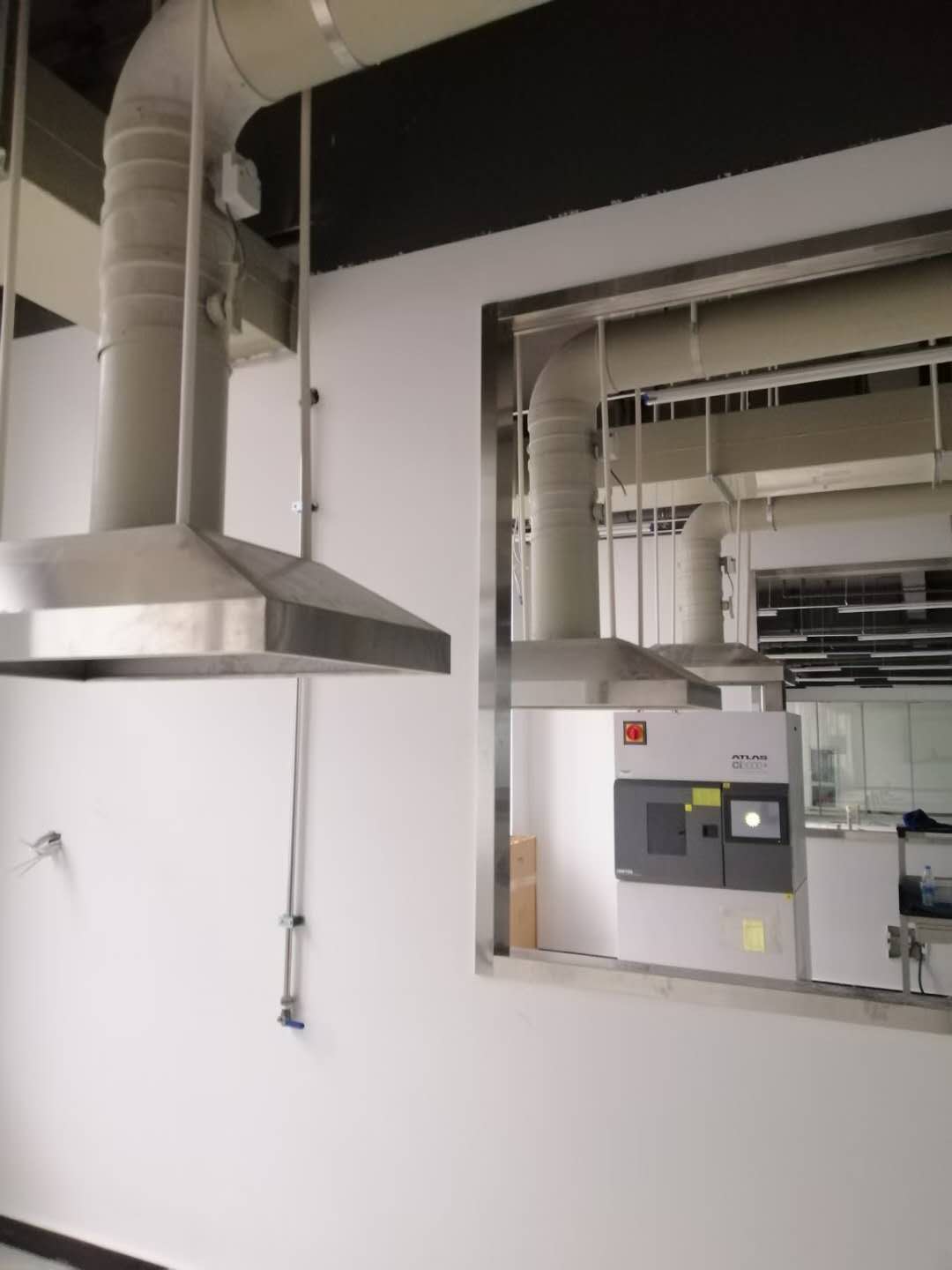 通風(fēng)管道與排煙管道有哪些區(qū)別？湖北通風(fēng)系統(tǒng)專家解答