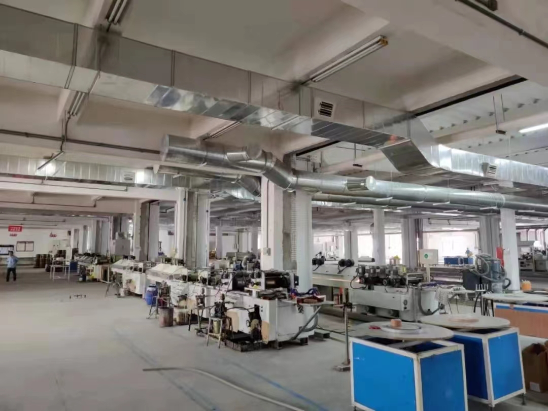 新風(fēng)系統(tǒng)通風(fēng)管道的設(shè)計(jì)有哪些相關(guān)的注意事項(xiàng)？